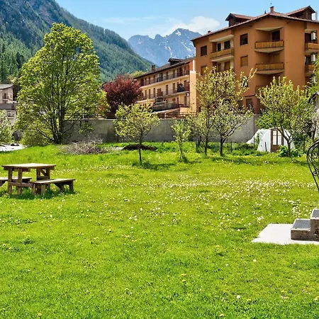 公寓 Alta Valle Maira C 阿切廖