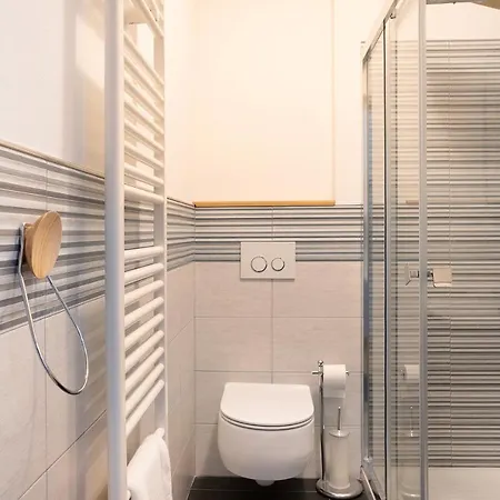 Alta Valle Maira C 公寓