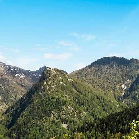 Alta Valle Maira C 公寓